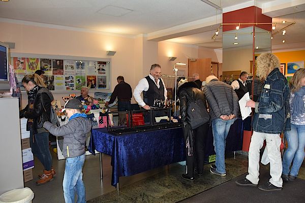 2. Kunst-Handwerker-Markt