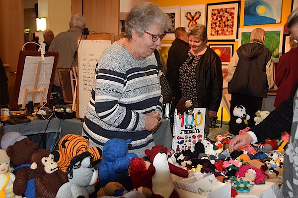 2. Kunst-Handwerker-Markt